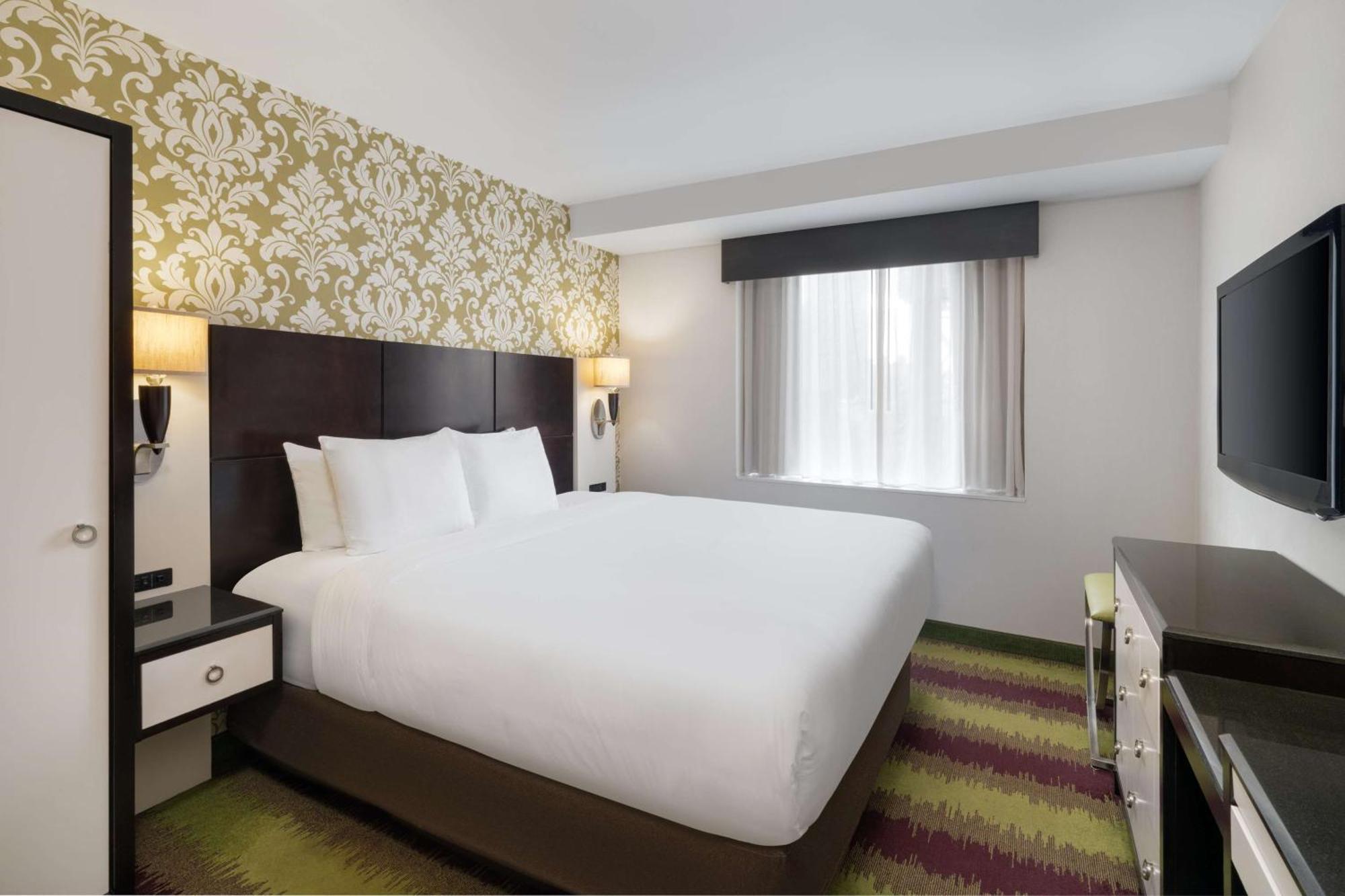 Best Western Premier Herald Square New York Exterior photo