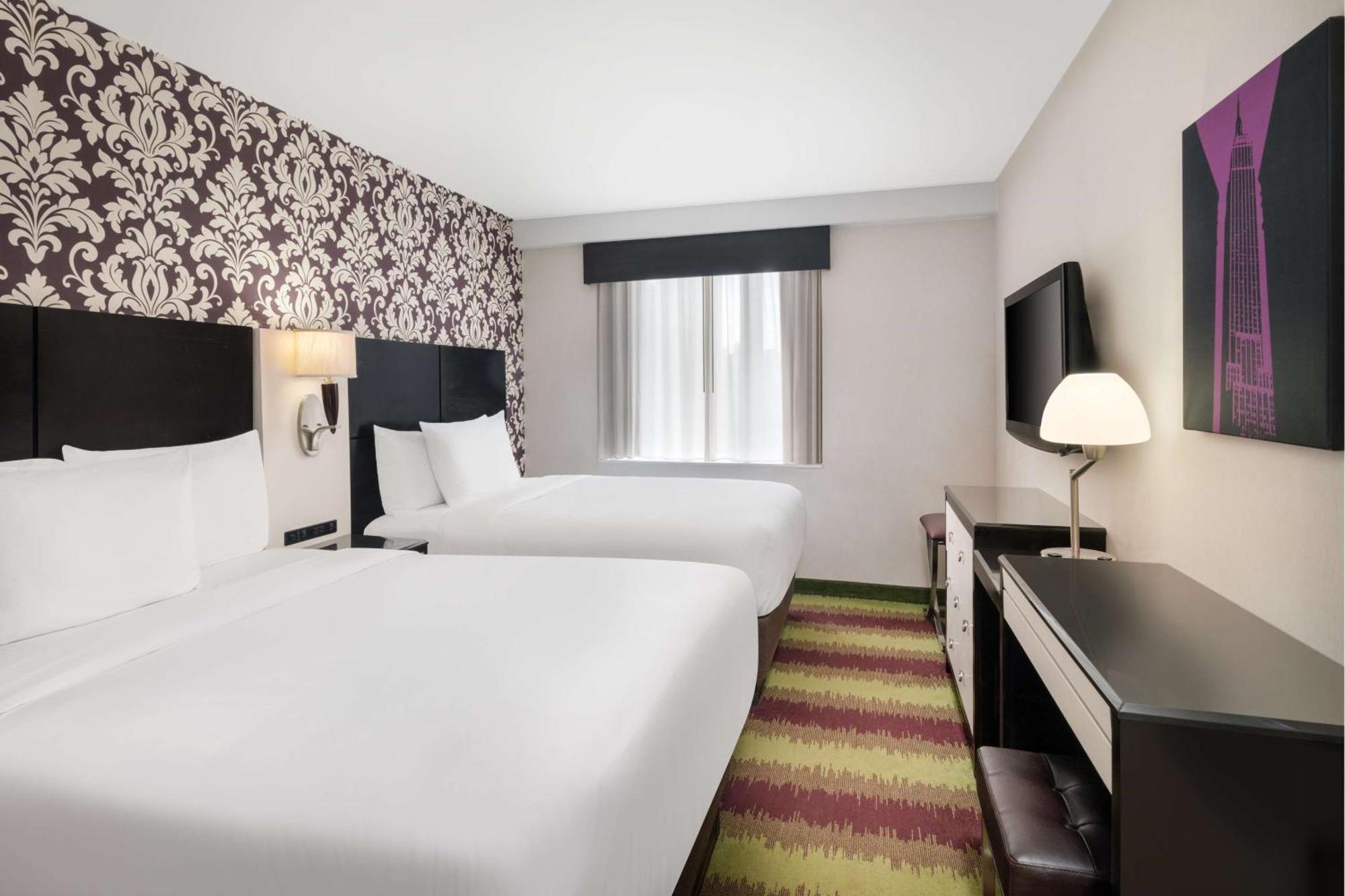 Best Western Premier Herald Square New York Exterior photo